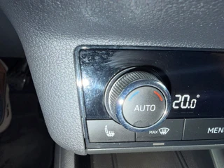 Škoda Kamiq 1.0 TSI Business Edition  Airco-Ecc/Alu wielen/Mistl./Navigatie / 38