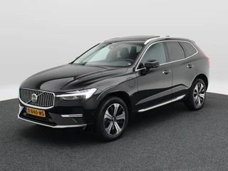 Volvo XC60 2.0 T8 455 Pk Plug-in hybrid AWD Plus Bright | Panoramadak | Trekhaak | 360° Camera | Harman Kardon | Leder | 19 Inch | 35.116 Km!!