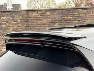 Porsche Cayenne 4.0 TURBO S E-HYBRID Achteras sturing Head Up Pano Keramisch / 19