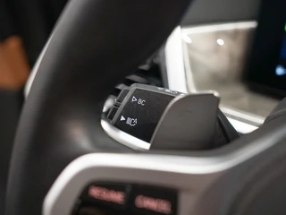 BMW X5 xDrive50e M-Sport Panoramadak | Massage | Harman Kardon / 45