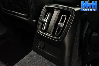 Volvo XC40 1.5 T5 PHEV R-Design|H/K|STUUR.STOELVW|CAM|SOH86% / 75