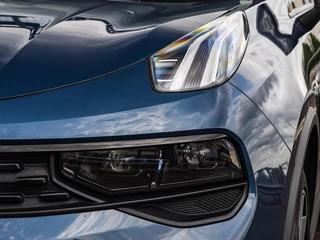 Lynk & Co 01 1.5 Plug-in Hybrid 262 PK Black Edition SOH 92% Panoramadak 360 Camera Infinity ACC LED Rondomzicht Camera Apple CarPlay/Android Auto 20" / 44