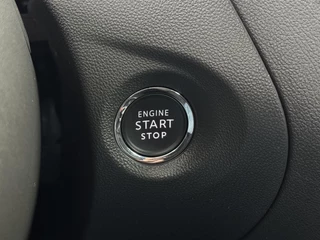 Opel Grandland X 1.6 Turbo Hybrid4 Ultimate | Camera | ACC | Navi | Elektrische achterklep | Clima | Stoelverwarming | Lm velgen | ( Vestiging - Vianen, 0347-371248 ) / 21