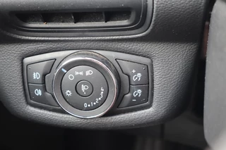 Ford B-Max 100PK STYLE NAVI AIRCO CRUISE BLUETOOTH NL-AUTO LAGE KM-STAND / 22