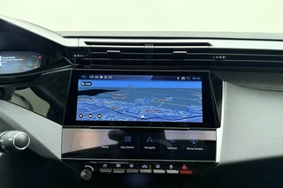 Peugeot 308 1.2 Hybrid 145 e-DCS6 Allure AGR l Stoelverwarming l 360 Camera l PDC l Wireless Apple Carplay & Android Auto l Navigatie l Draadloze Telefoonlader l Lichtmetalen Velgen l LED l Adaptive Cruise Control / 27