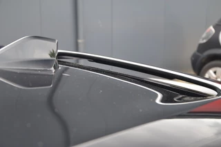 Citroen C5 X 1.2 130 PK Turbo - 8 Automaat * Shine * Leder * HUD * Stoel / Stuur verw. / 20