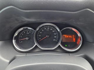 Dacia Duster 1.2 TCe 4x2 Prestige NAVI CAMERA LEER TEL / 27