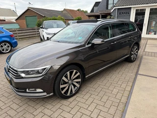 Volkswagen Passat Variant 1.4 TSI ACT Highline Business R / Pano / Massage / Camera / Sportleder / Trekhaak / Zeer mooie auto ! / 14