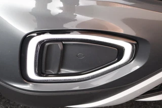 Volkswagen T-Roc 1.5 TSI 150pk DSG Style Trekhaak Camera Stoelverwarming Massage Virtual Cockpit Navigatie / 43
