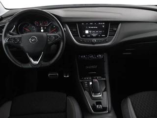 Opel Grandland X 1.6 Turbo Hybrid4 Ultimate | Navi | ACC | CarPlay | Stoelverw. / 12