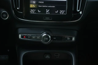 Volvo XC40 1.5 T4 PHEV Plus Dark|Stoel+Stuurverwarming|Trekhaak|Camera|Harmann Kardon| / 29