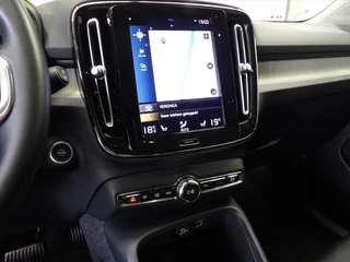 Volvo XC40 T5 Twin Engine 262pk Geartronic Inscription / 22