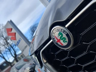 Alfa Romeo Tonale 1.5T HYBRID Ti AUTOMAAT  Matrix LED | Keyless | Adaptive Cruise / 41