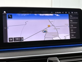 BMW 5-serie 545e xDrive High Executive M Sport | Dakraam | Camera | Autopilot | Stoel-/Stuurverwarming | CarPlay / 18