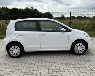 Volkswagen Up! 1.0 BMT move up!| Bluetooth | AIRCO | BTW / 7
