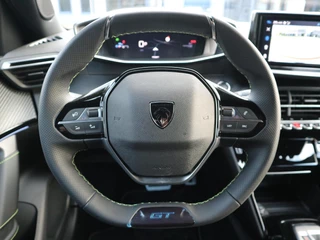 Peugeot 2008 1.2 Hybrid 145 GT Alcantara / Full-Option / ACTIE / 12