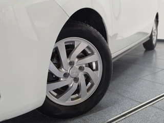 Mitsubishi Space Star 1.2 Intense / 30