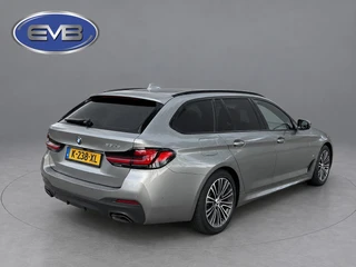BMW 5 Series Touring 530e M sport PLUS panoramadak, electr trekhaak, lazer, VOL OPTIES! 1 e eigenaar, Origineel NL auto met nap / 30