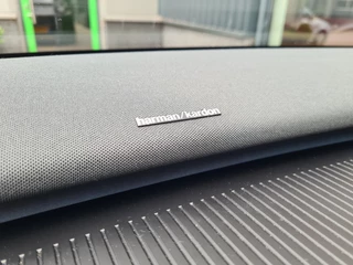 Volvo EX30 Single Motor Extended Range Ultra 69 kWh|Harman/Kardon|panodak / 8
