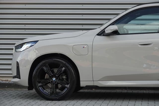 BMW X3 30e xDrive  M Sport | Panodak | Trekhaak | Memory | Driving Assistant | 21 Inch | Iconic Glow | / 11