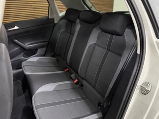Volkswagen POLO 1.0 TSI Style Black Edition Business | Matrix LED | IQ.Light |CarPlay | Stoelverwarming | ACC | Camera | Trekhaak / 39