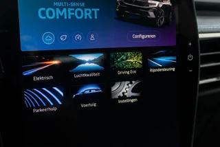 Renault Austral 1.2 E-Tech Full Hybrid Techno Esprit Alpine 200PK l 20" | Camera l Keyless l / 19