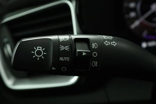 Kia ProCeed 1.5 T-GDi GT-Line AUTOMAAT  - Stoel/Stuur verwarming - Apple Carplay/Android Auto - Achteruitrij camera - Adaptieve cruise control - Navigatie - Fabrieksgarantie t/m 25-11-2031 / 22