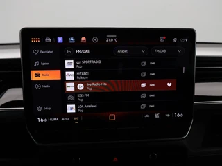 Volkswagen ID. Buzz Pro 86 kWh 286 Pk LWB 7 Persoons | Cruise Control | CarPlay | Climatronic | Navigatie | 19 Inch | 18.855 Km !! / 25