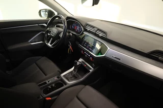Audi Q3 Sportback 35 TFSI S Line  Adapt Cruise 21"LM Camera 24 Maanden garantie* (Vraag naar de voorwaarden) / 19