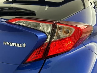 Toyota C-HR 1.8 Hybrid Dynamic Automaat Navigatie | 18'' L.M. Velgen | Parkeercamera / 33
