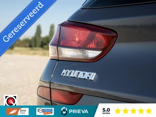 Hyundai i30 CW 1.0 T-GDI Essential 120PK | Dealer| Stoel- & Stuurverwarming | Camera | CarPlay / 12
