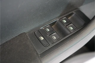 Škoda Fabia 1.0 TSI Drive  | Navi | Cruise | PDC | / 14