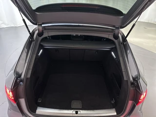 Audi A4 Avant 35 TFSI S Edition Competition S-Line LED Leder-Stof Virtual Cockpit Sfeerverlichting / 9