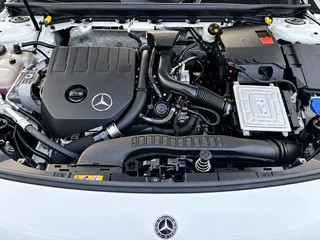 Mercedes-benz A-klasse Progressive | Camera | Navigatie | Half leder Sportstoelen / 26