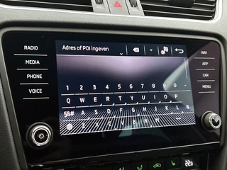 Škoda Octavia Combi 1.5 TSI Greentech Ambition Stoelverwarming | Navigatie | Parkeersensoren | Airco / 21