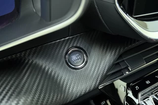 Peugeot 208 1.2T 100pk GT 3D-Cockpit l Keyless l | Achteruitrijcamera | LED l Voorstoelen Verwarmd l Apple Carplay & Android Auto 10'' l Navigatie l Lichtmetalen Velgen l Parkeersensoren / 31