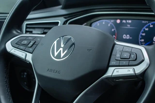 Volkswagen Taigo 1.0 TSI R-Line|Camera|Carplay|Adaptive Cruise / 20