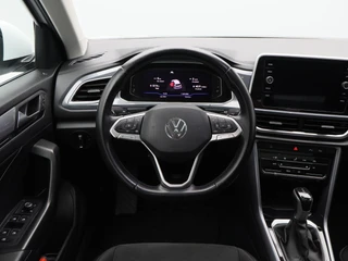 Volkswagen T-Roc 1.5 TSi 150 Pk Automaat Style | Carplay | IQ.Light LED | Panoramadak | Virtual Cockpit | Adaptive Cruise | 17 Inch / 35