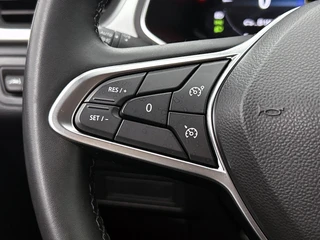 Renault Captur E-Tech full hybrid 145 techno  | CAMERA | NAVI GROOT / 11