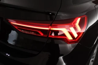 Audi Q3 Sportback 45 TFSI 245pk e S Edition / 44