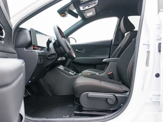 Hyundai Kona Electric N Line business 64.8 kWh Navigatie | Camera | Adaptive cruise / 13