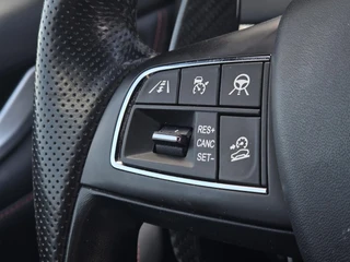 Maserati Levante 3.8 V8 GTS | Schuif-kanteldak | Adaptive Cruise Control | Dealeronderhouden / 19