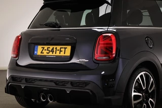 MINI 3-Door 2.0 John Cooper Works Classic / 26