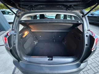 Opel Crossland X 1.2 Selection Cruise / Stoelverw. / Stuurverw. / Onderhoud kompleet . / 23
