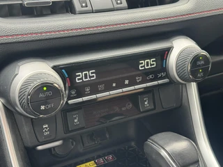 Toyota RAV4 2.5 Plug-in Hybrid AWD Dynamic TREKHAAK 1650KG TREKGEW EL-ACHTERKLEP 18'' LM-VELGEN CAMERA PARK-SENSOREN CLIMA APPLE/ANDROID / 26