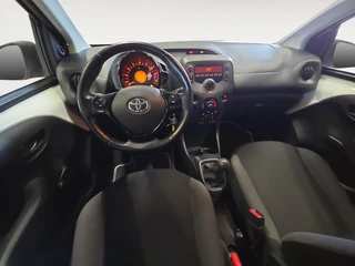 Toyota Aygo 1.0 VVT-i x / 10