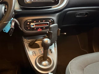 Smart Forfour 1.0 Passion | Automaat | Carplay | Cruise Control | LED | Bicolor | Camera | Lichtmetalen velgen 15 Inch / 33