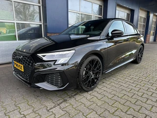 Audi A3 30 TFSI S-LINE Black, Automaat, ACC, Camera, Carplay, ALL IN prijs!