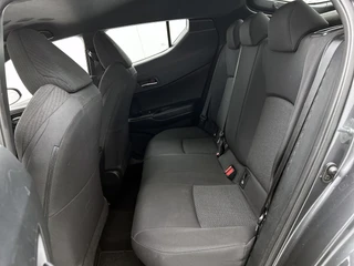 Toyota C-HR 1.8 Hybrid Dynamic Camera | Cruise Control | Climate Control | / 23
