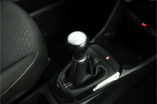Kia Picanto 1.0 DPi DynamicLine  Navigatie - Achteruitrijcamera - Airco - Elektrische ramen - Bluetooth - Virena zekerheidspakket € 895,- / 29